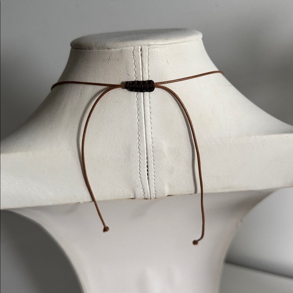 Clear Quartz Rope Wrap Rock Crystal Pendant Necklace - Picture 4 of 6